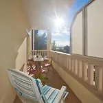 Hvar Malisko Apartamento *